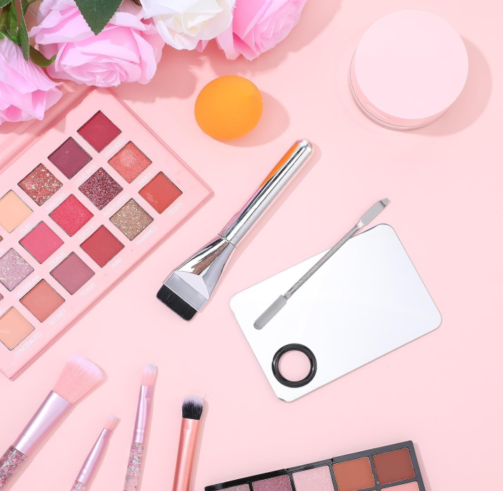 40.1 3-Piece Makeup Spatula and Mixing Palette Tool Set for Cosmetic Blending - Image 1