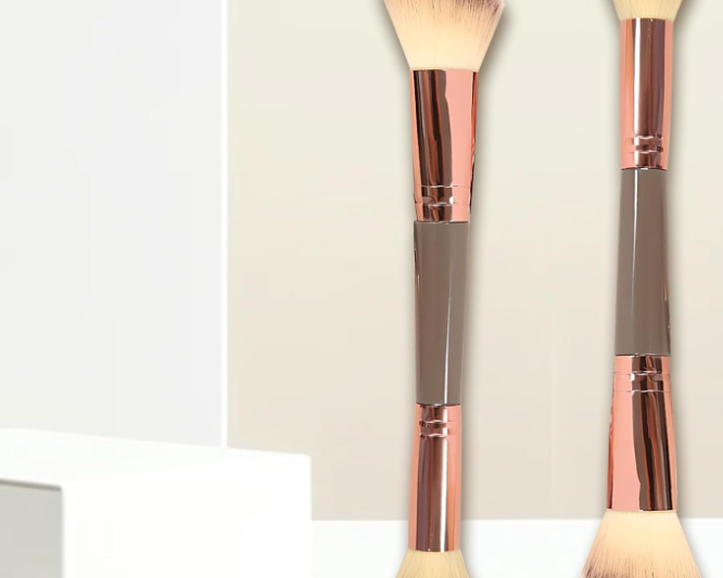 5.1 Double-Ended Foundation Makeup Brush, Angled and Round Heads - Image 1