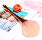 Extra Large Fluffy  Makeup Brush for Foundation, Blush and Powder - Image 2